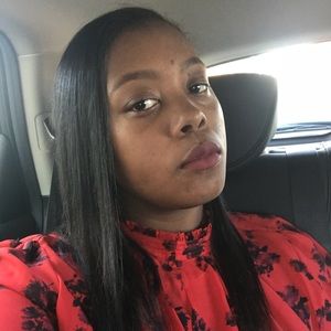 Meet your Posher, Bianca